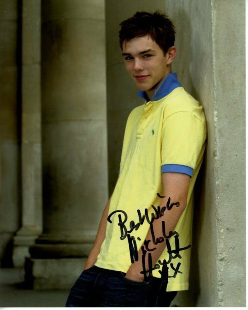 Nicholas hoult signed autographed Photo Poster painting