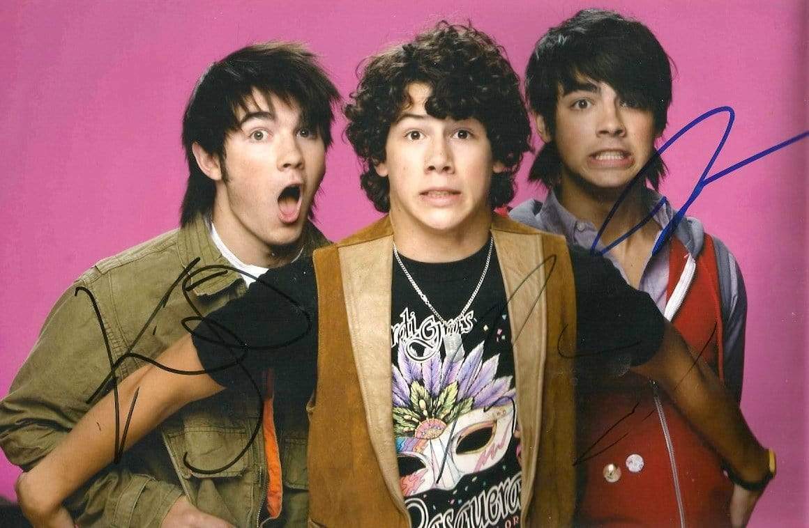 Jonas Brothers POP ROCK autographs, In-Person signed Photo Poster painting