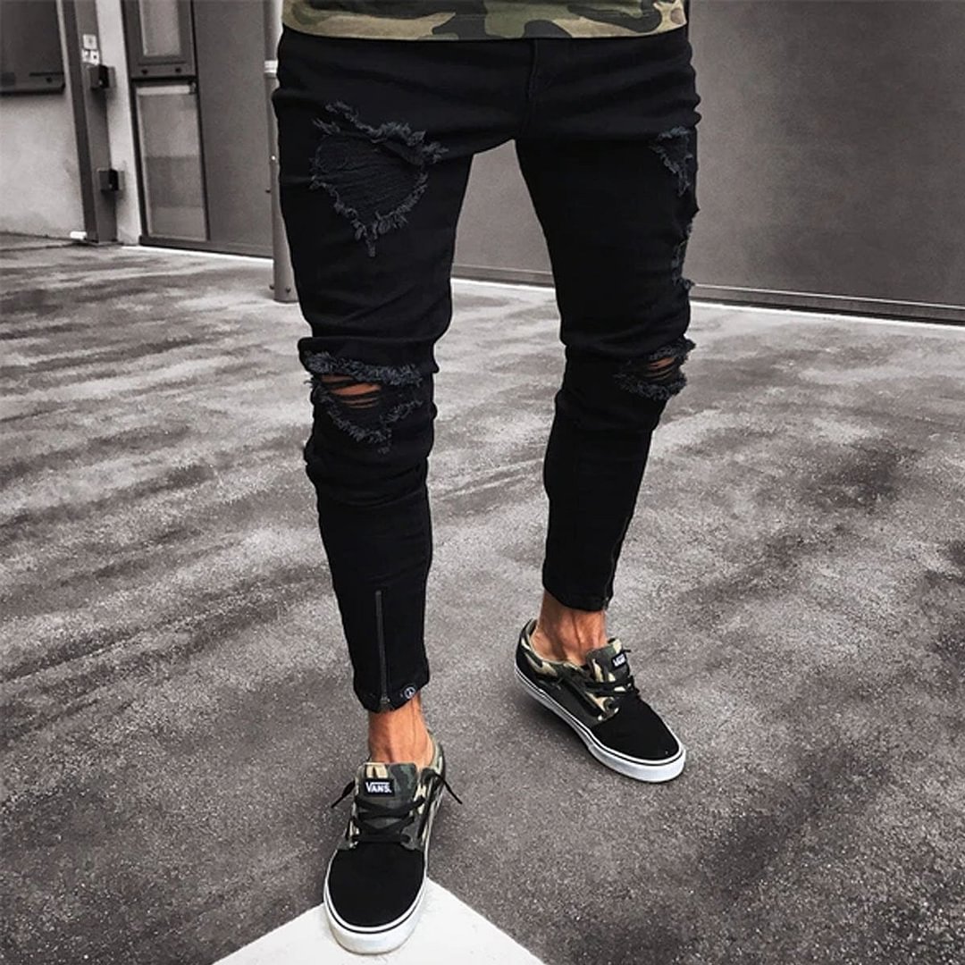 Solid Cutout Zipper Front Side Pockets Folds Casual Jeans