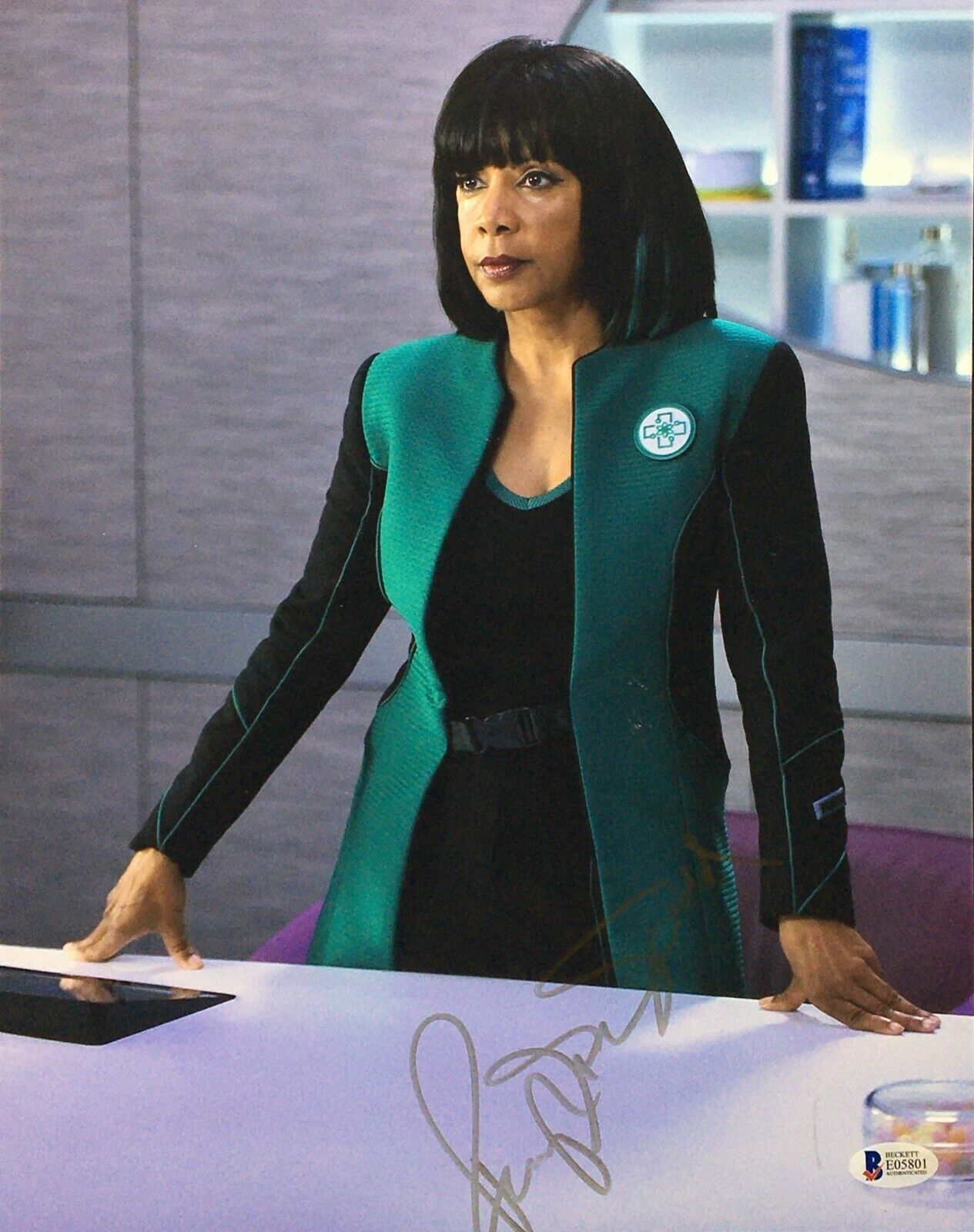 Penny Johnson Jerald Signed 'The Orville' 11x14 Photo Poster painting BAS E05801