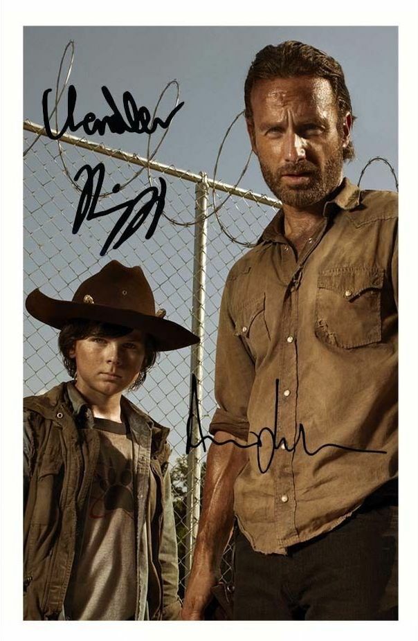 ANDREW LINCOLN & CHANDLER RIGGS - THE WALKING DEAD AUTOGRAPH SIGNED Photo Poster painting POSTER