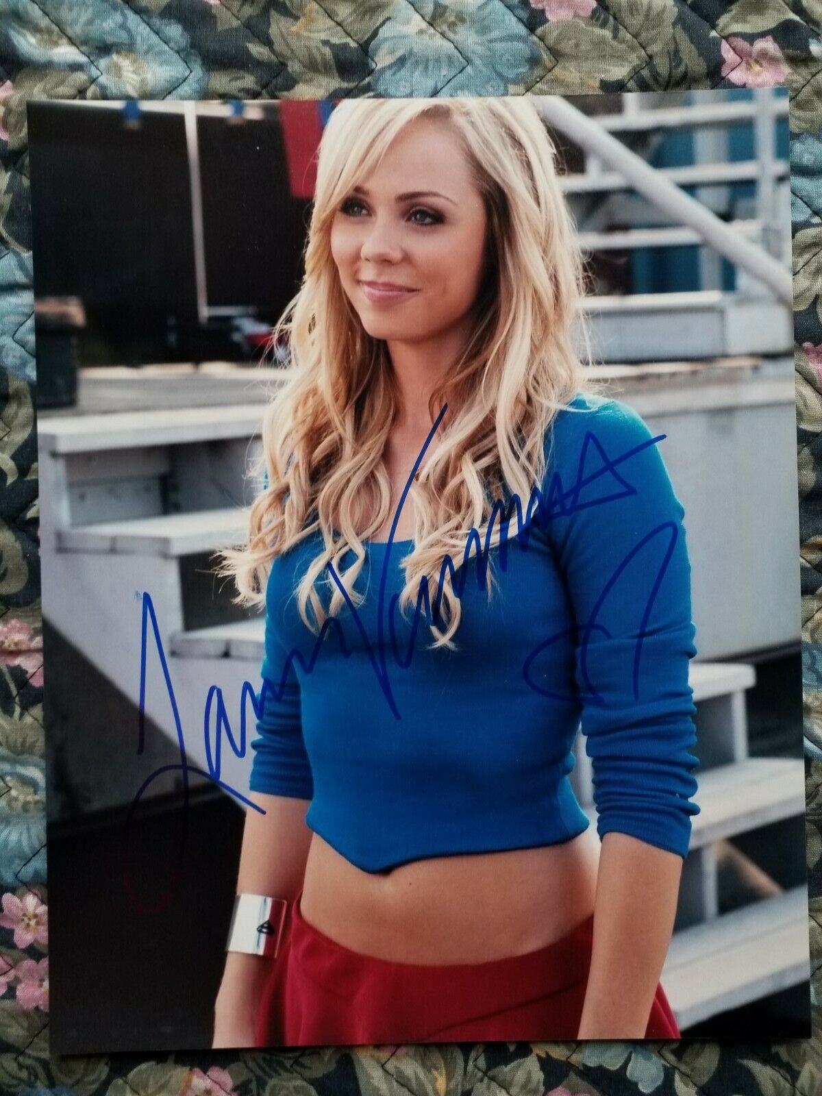 Laura Vandervoort Authentic Signed Autographed 8x10 Photo Poster paintinggraph with COA