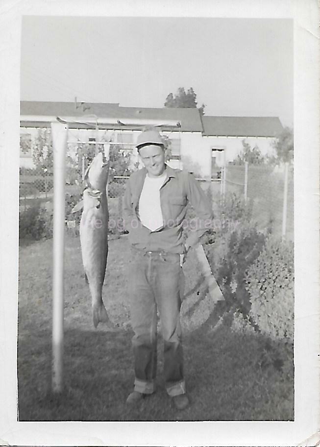 FISH GUY Vintage FOUND Photo Poster paintingGRAPH bwOriginal MANSnapshot 09 13 G