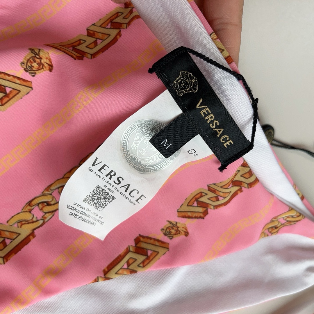 0caa42e22b5514abb852a1c3faf7302d