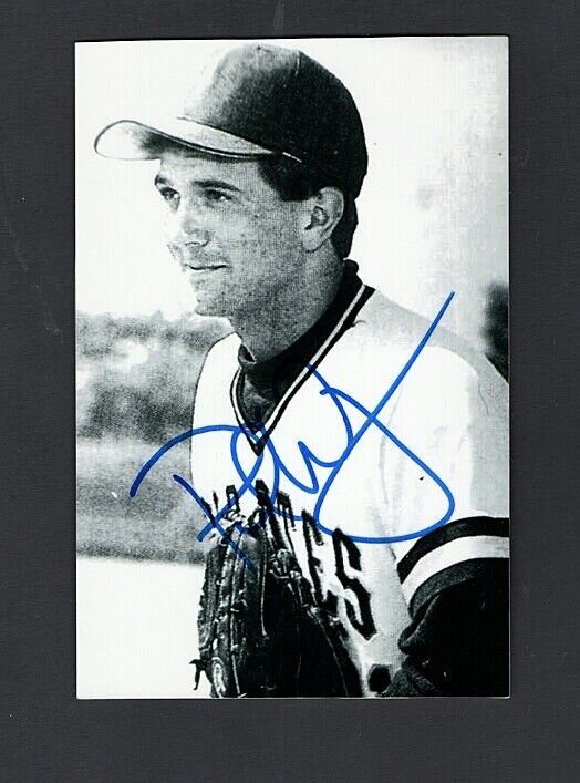 PAUL WAGNER-PITTSBURGH PIRATES AUTOGRAPHED 4X6 POSTCARD SIZED Photo Poster painting