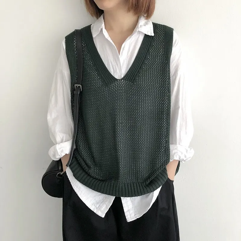 Churchf Churchf Spring 2024 V-Neck Sleeveless Loose Vest New Literary Knit Vest Pure Color Wisp Empty Women Fold Wear Jacket