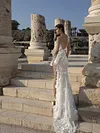 Lace Applique Wedding Dress 3D Flower Embroidered Bridal Gown Unique Long Mesh Sleeve Long Sweep Train Sexy High Slit Robe