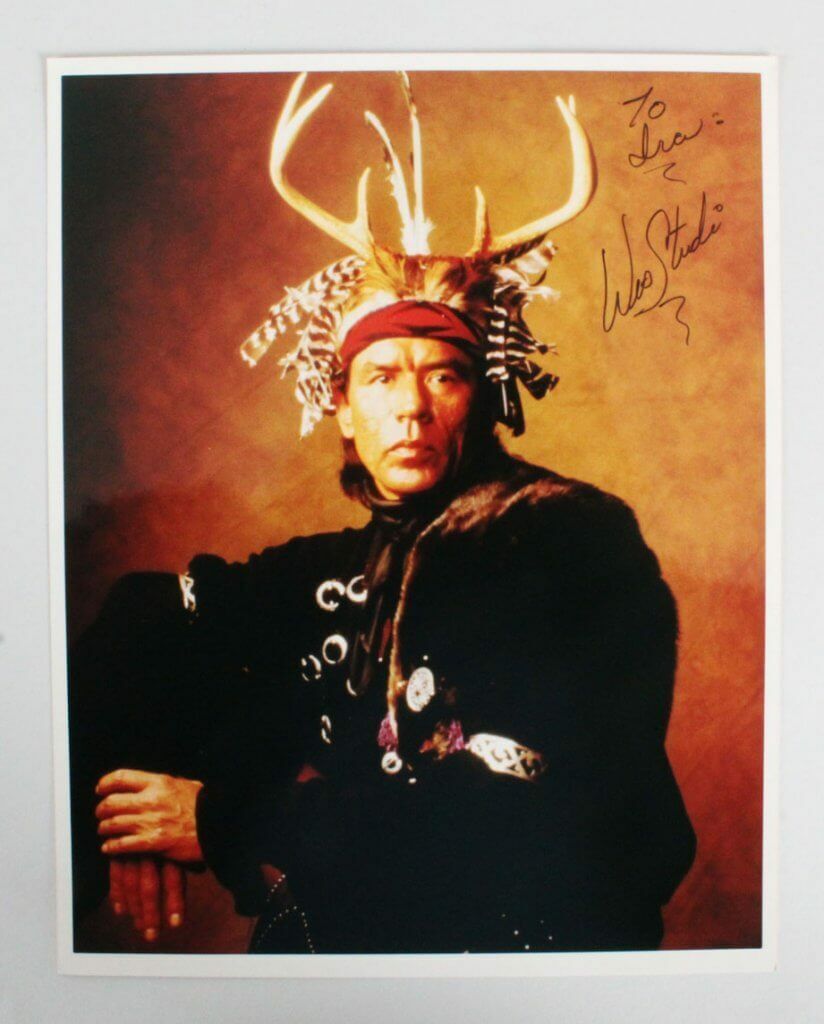 Wes Studi Signed Photo Poster painting 8x10 - COA JSA