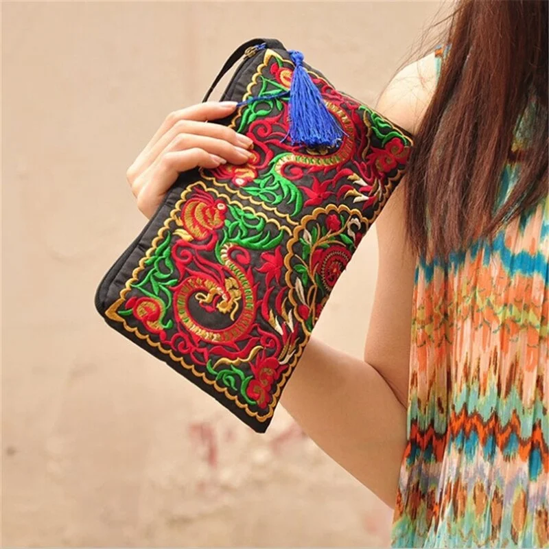 Women Ethnic National Retro Butterfly Flower Bag Handbag Coin Purse Embroidered Lady Clutch Tassel Small Flap Summer Bolsa