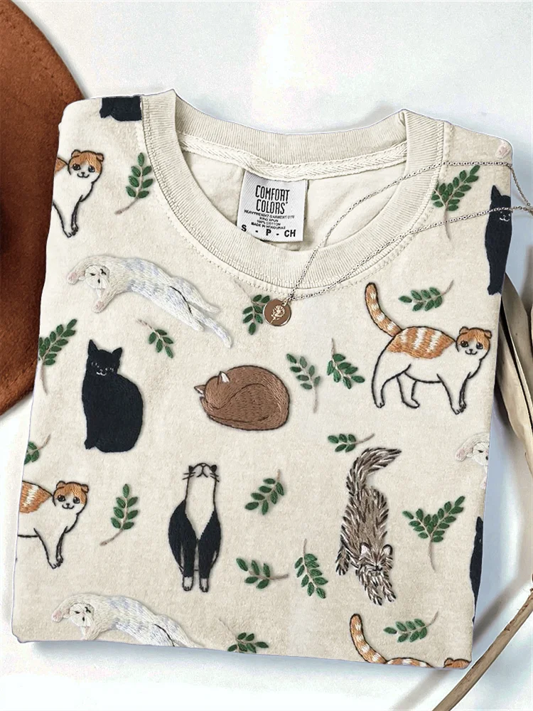 Comstylish Cats & Leaves Embroidery Pattern Vintage T Shirt