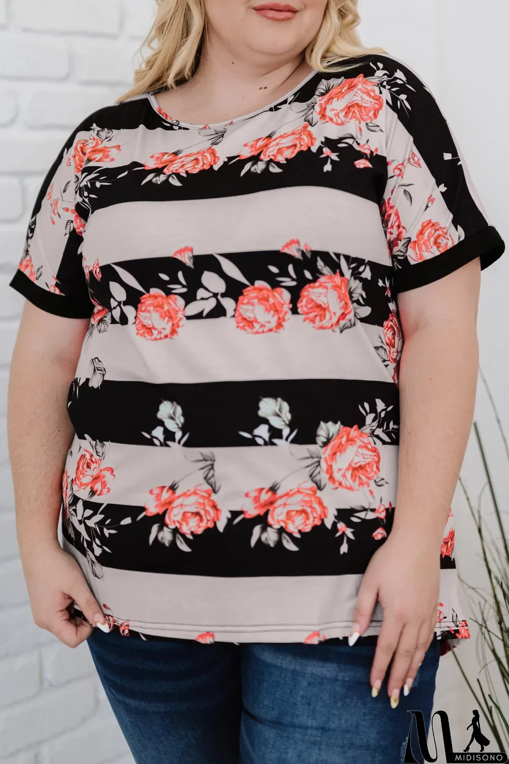 MidiSono - Gray Plus Size Striped Floral Short Sleeve Top