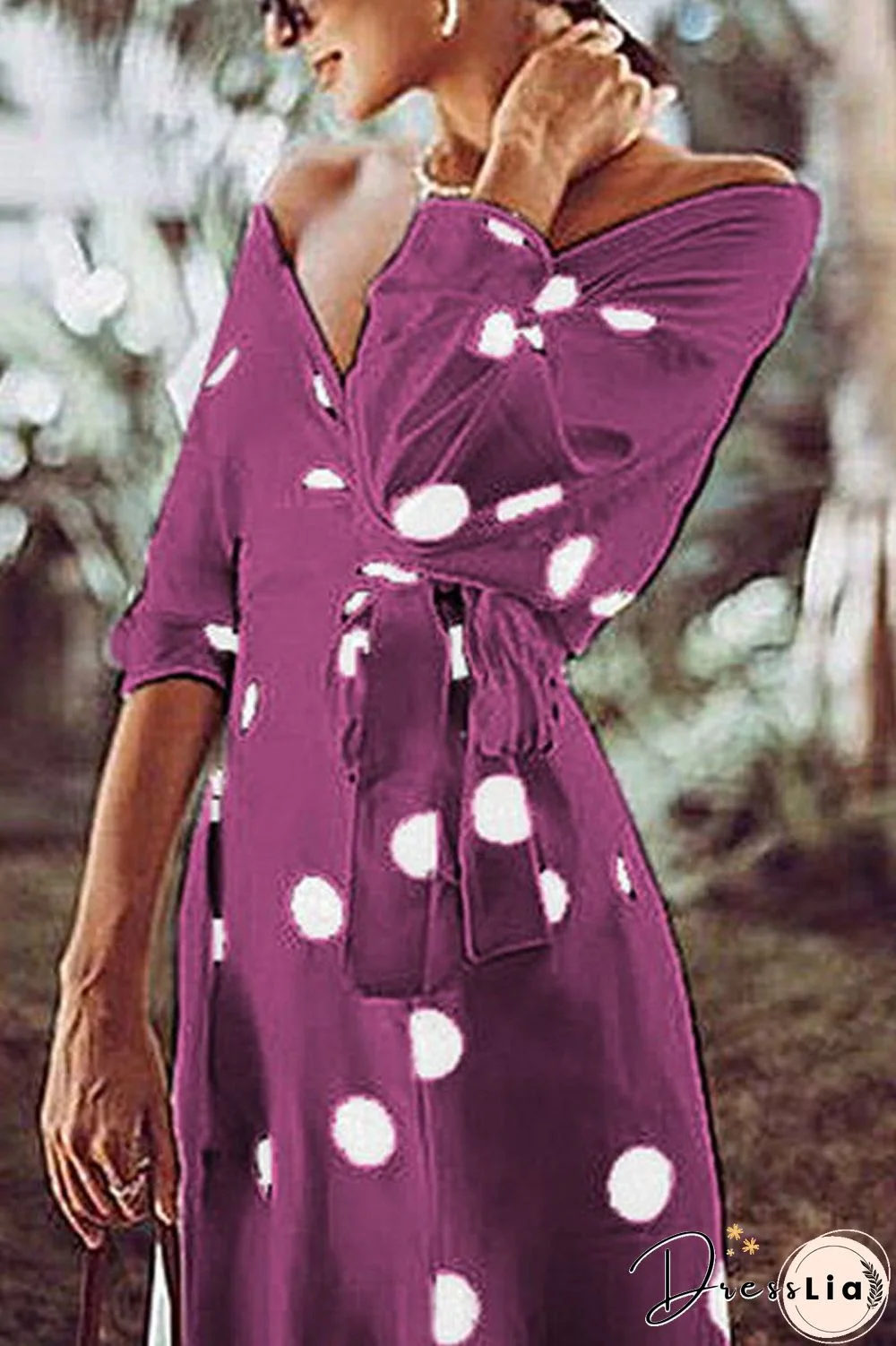 Polka Dot V-Neck Dress(With Belt)