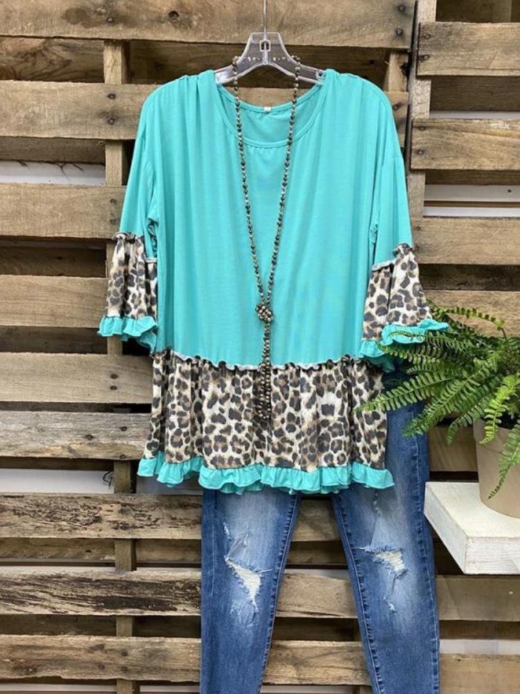 Leopard Print Round Neck Women's T-Shirt 
