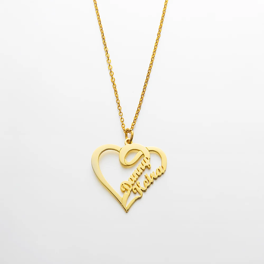 Vangogifts Intertwined Heart Shape Necklace For Couples Mom Wife Girlfriend Family