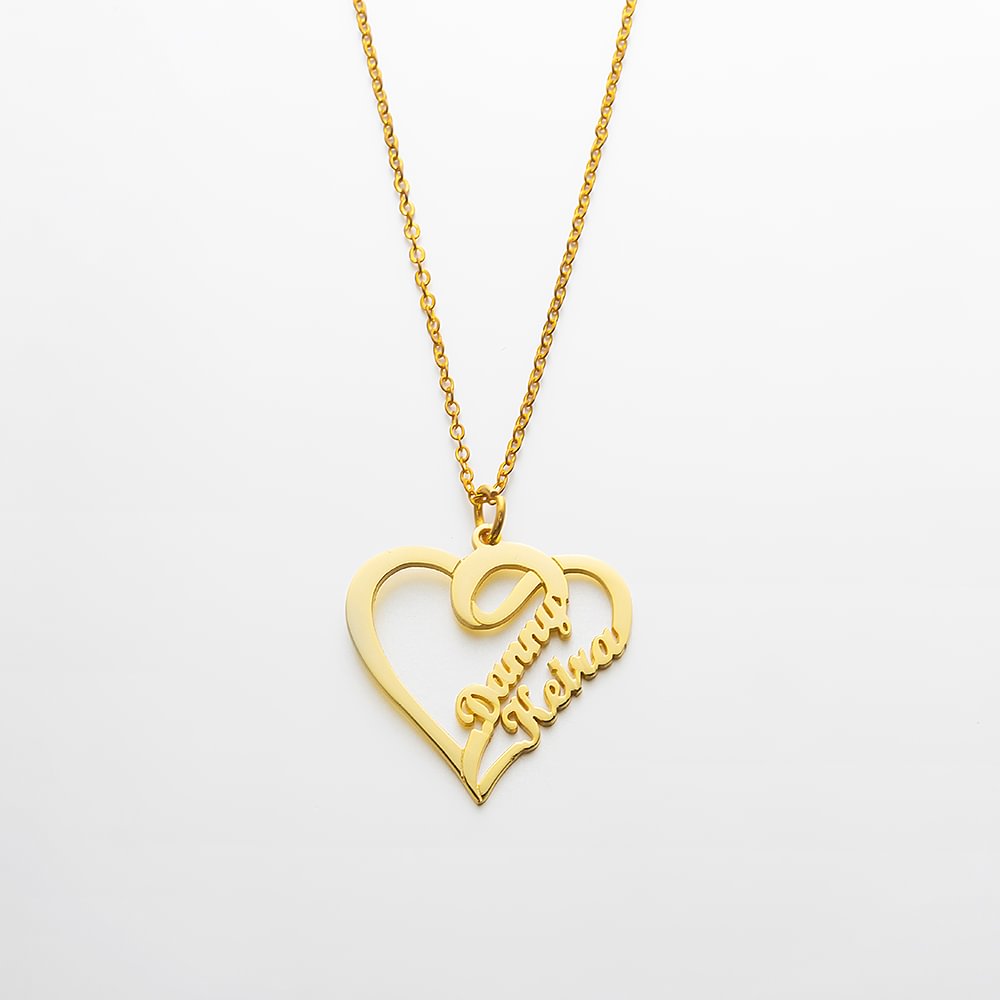 Vangogifts Intertwined Heart Shape Necklace For Couples Mom Wife Girlfriend Family