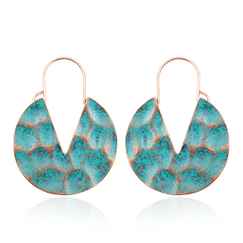 Women's Bohemian Court Hollow U-shaped Earrings