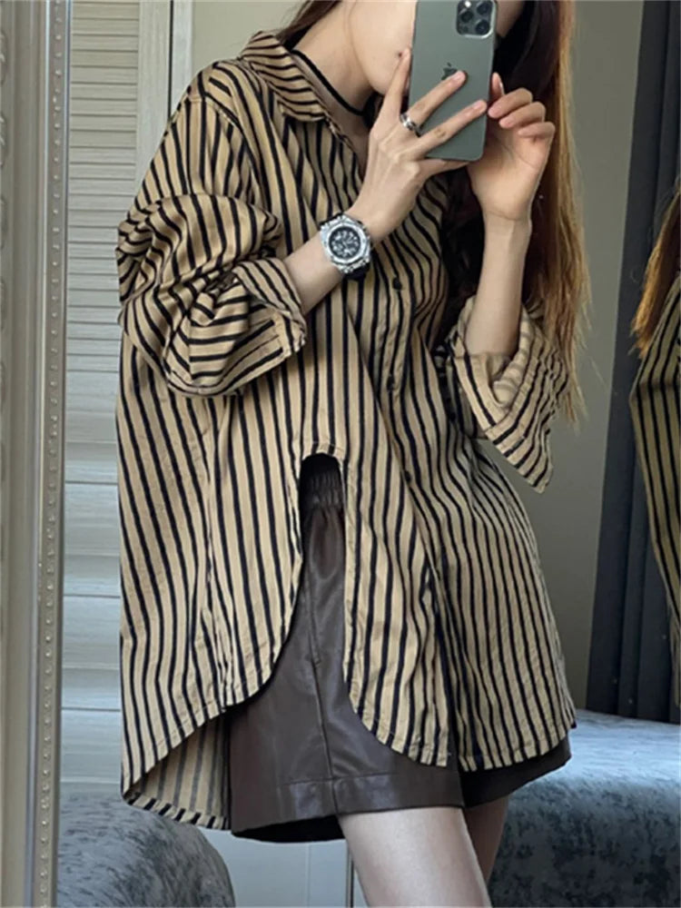 Aiertu Striped Oversized Shirt for Women New Korean Fashion Turn Down Collar Split Chic Blouse Office Ladies Casual Long Top Aiertu