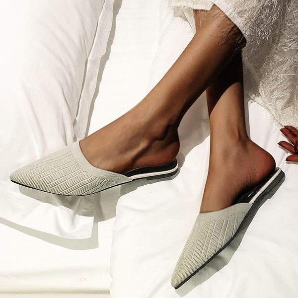  Ladies Fashion Pointed Toe Flat Sandals