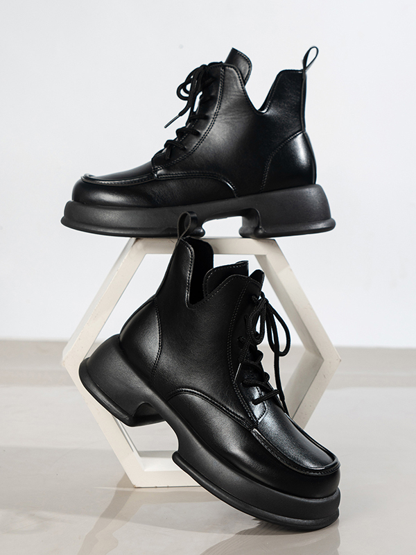 Split-Joint Solid Color Round-Toe Lace-Up Boots BLACK-42