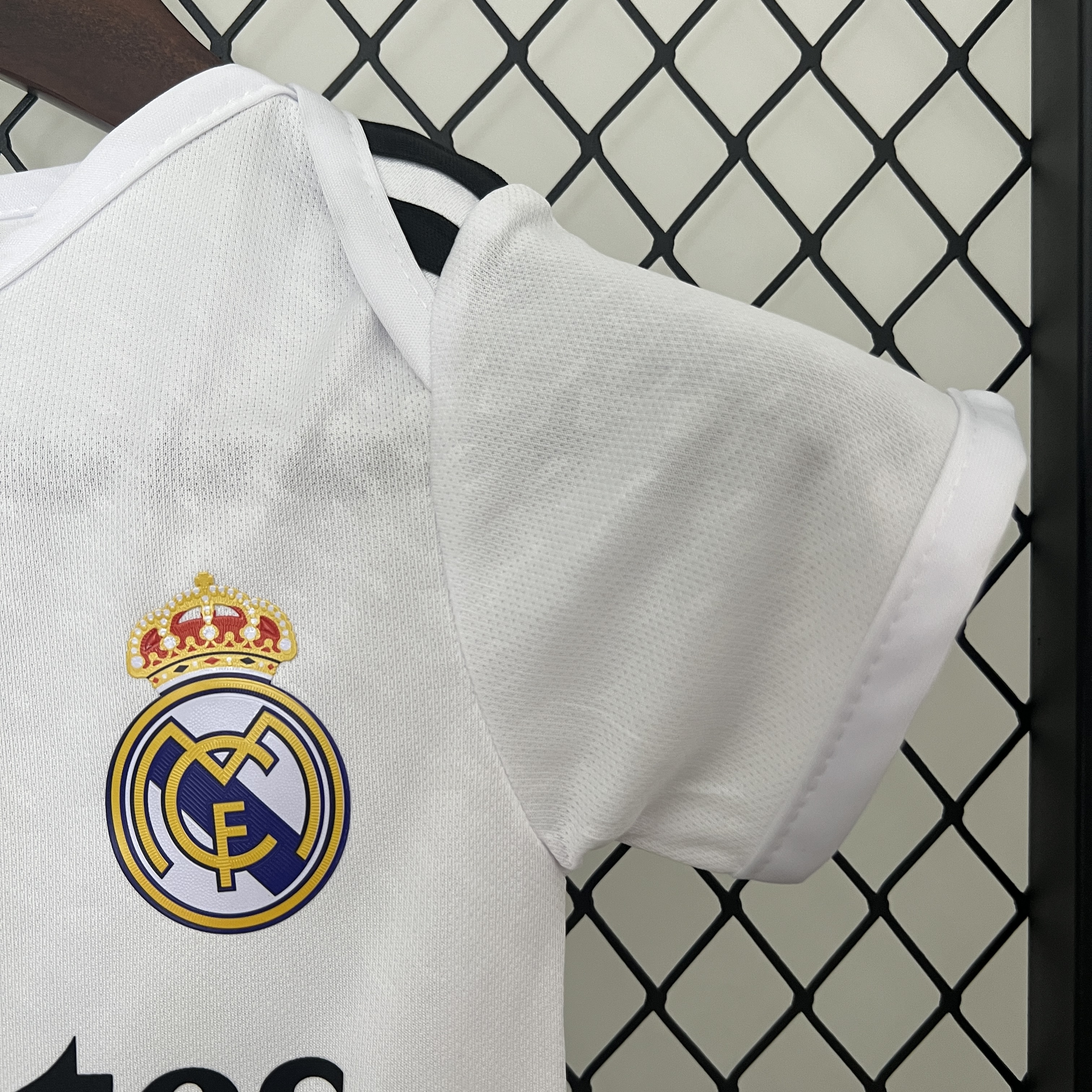 24/25 Real madrid Home Baby Size 9-12 Football Shirt Thai Quality