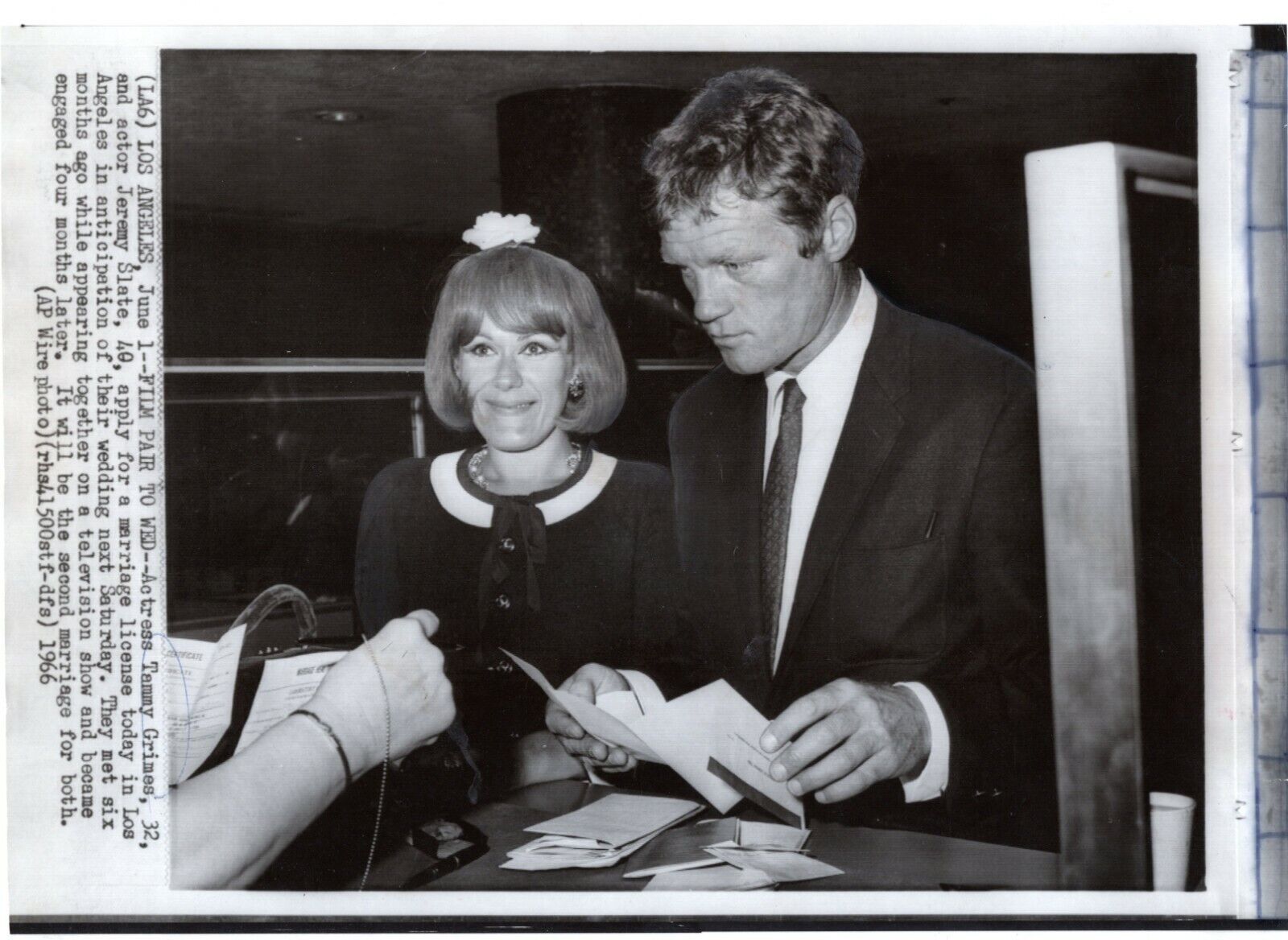 TAMMY GRIMES JEREMY SLATE Vintage 8x11 Promo Press News Photo Poster painting 1966