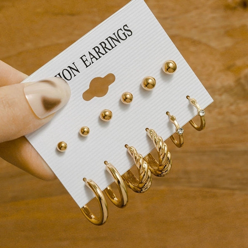 Hot Sale Retro Gold Geometric Ladies Earrings Set Fashion Pearl Earrings Earrings Diamond