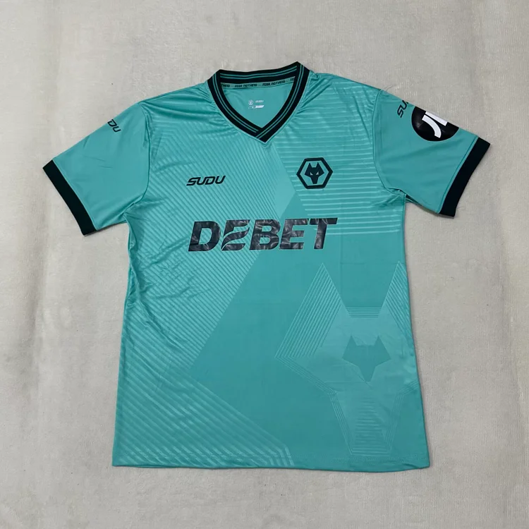 25/26 Wolves away fans edition