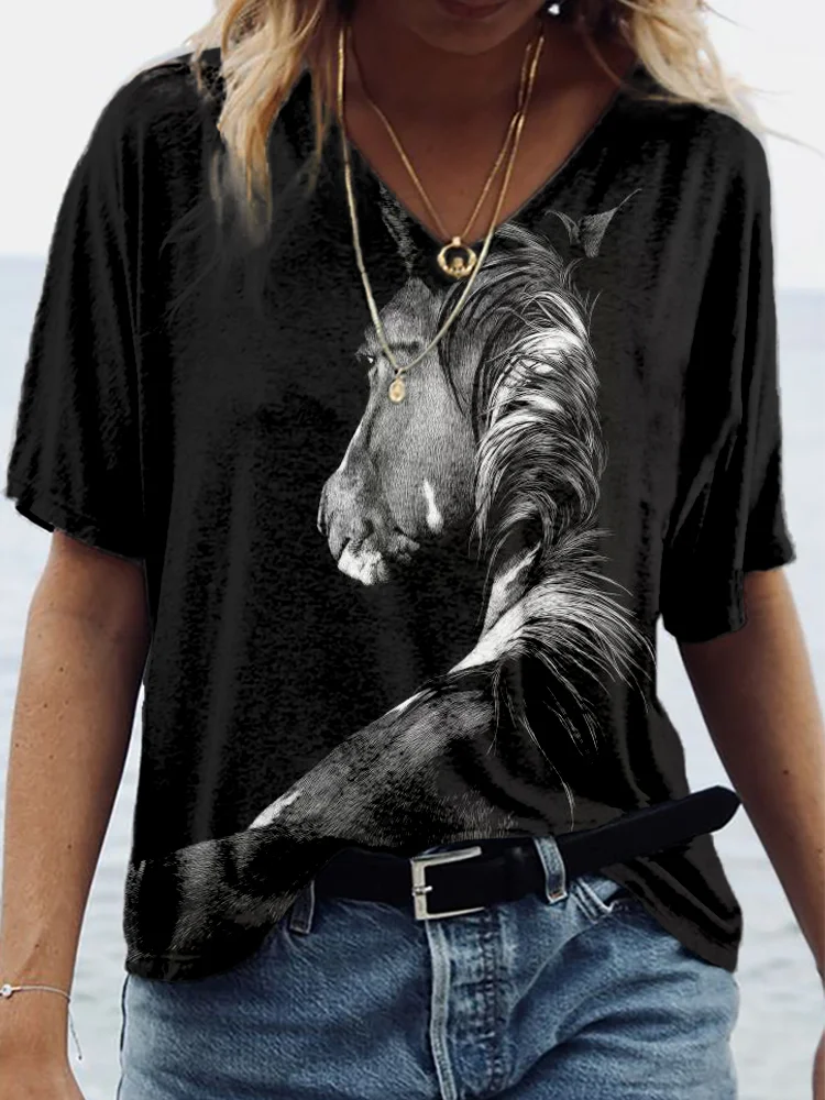 VChics Horse Silhouette Pattern V Neck Comfy T Shirt