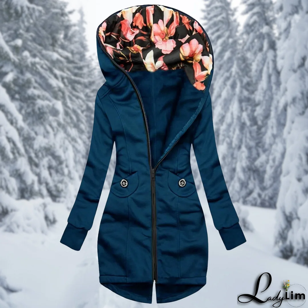 Fashionable and Minimalist Jacket