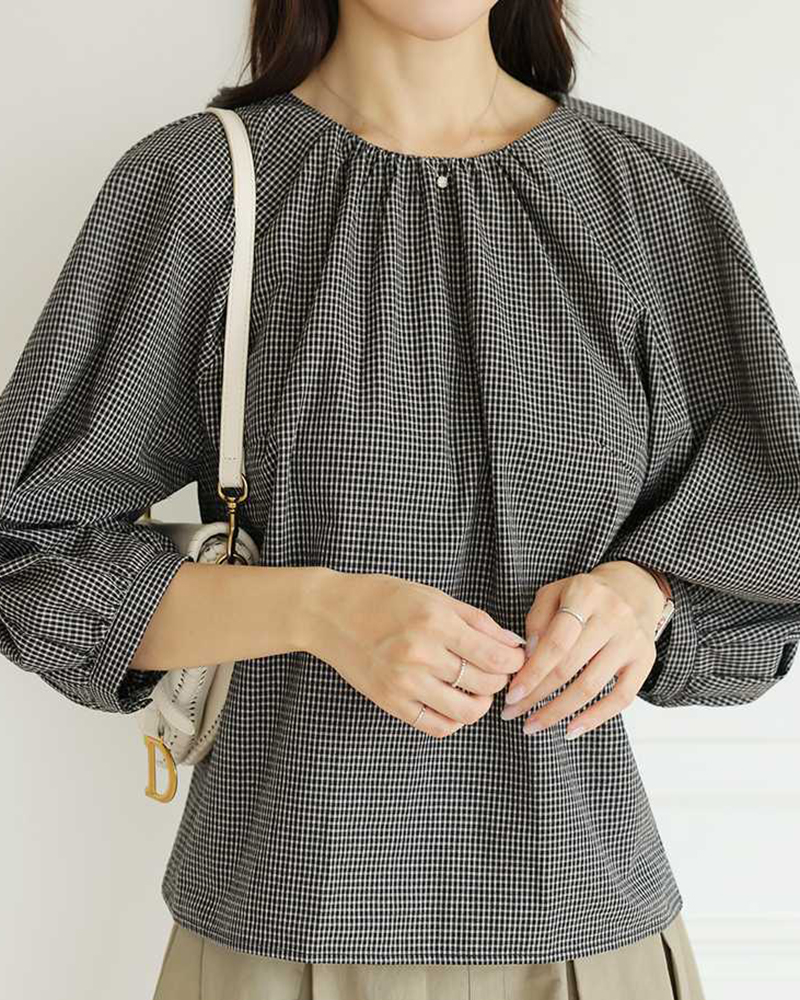 Checkered Round Neck Balloon Sleeve Top