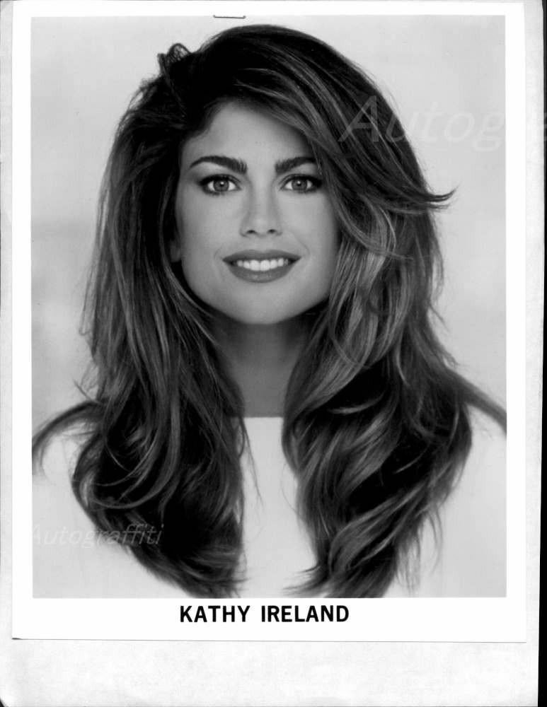 Kathy Ireland - 8x10 Headshot Photo Poster painting w/ Resume - LOADED WEAPON 1