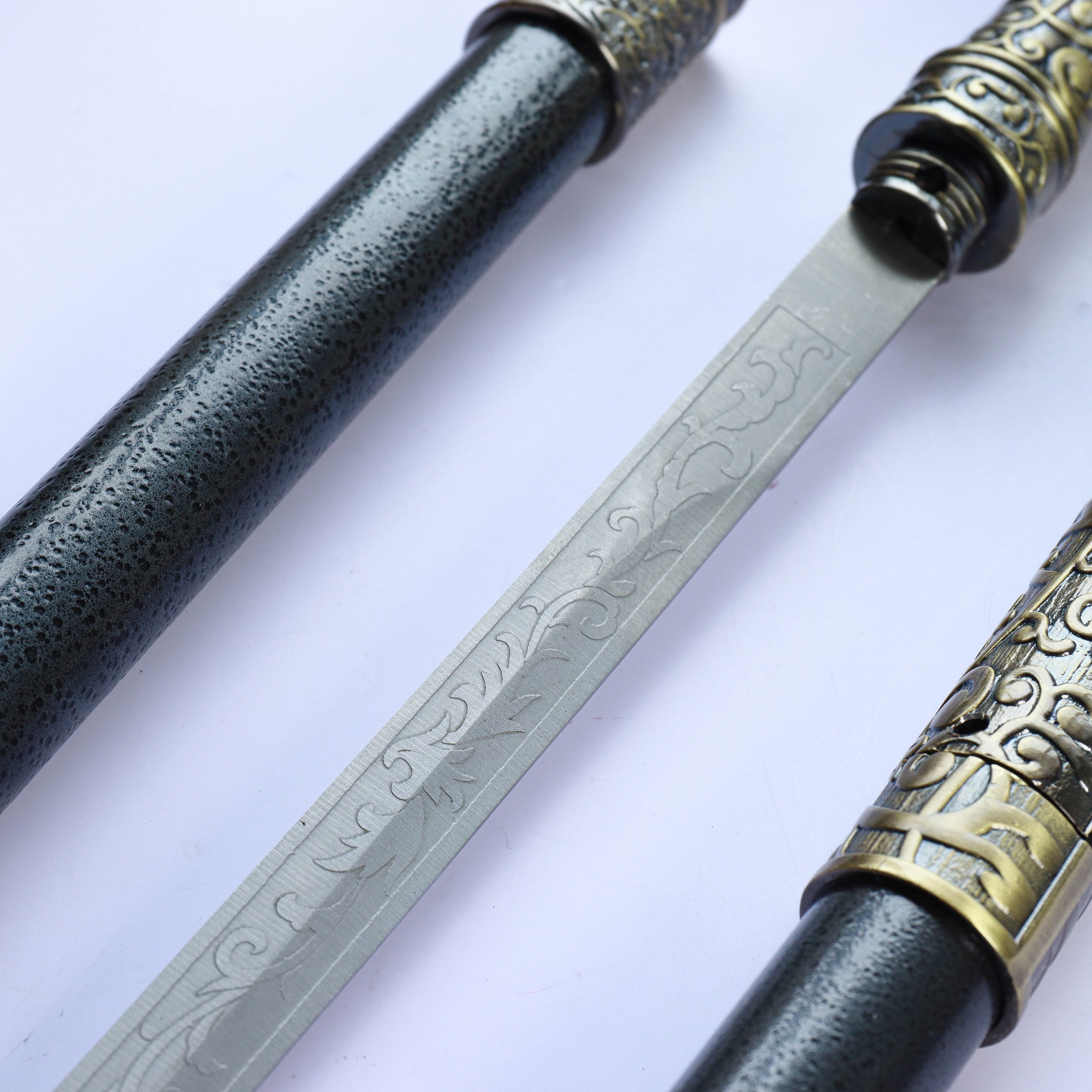 Hidden Blade Assassin's creed syndicate cane sword image 3