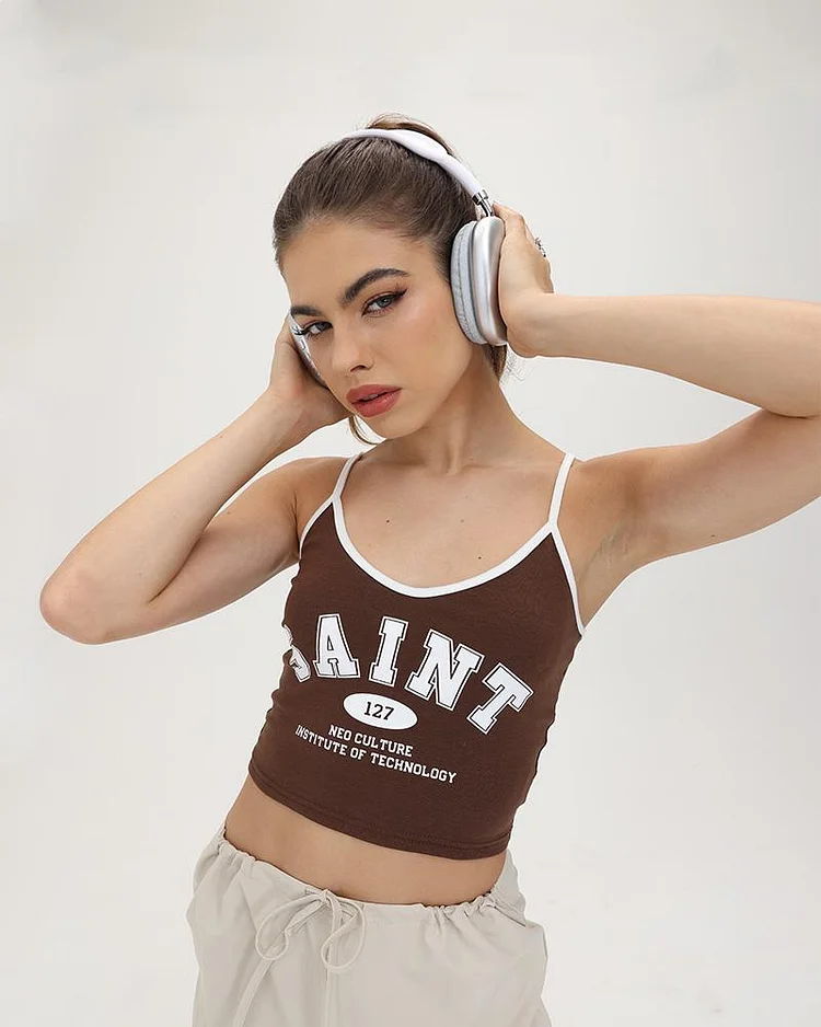 Sporty cropped top