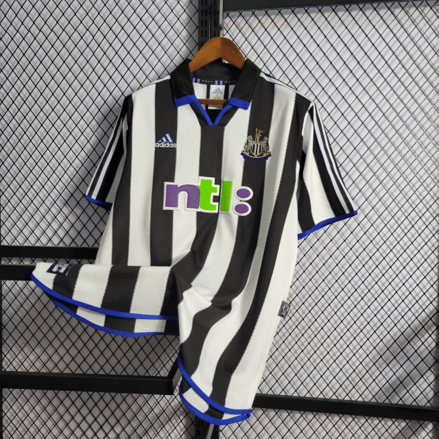 2000/2001 Retro Newcastle United Home Soccer Jersey 1:1 Thai Quality