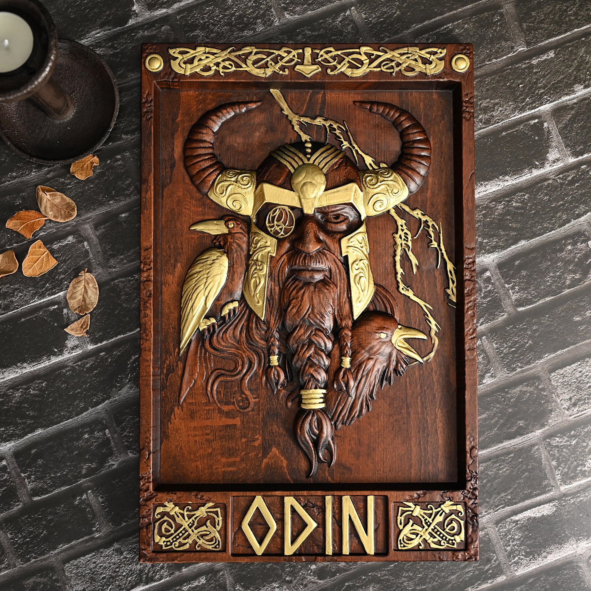 Wood-Carved Odin Wall Plaque: Ravens, Eyepatch & Runes – Viking Wisdom Awakens