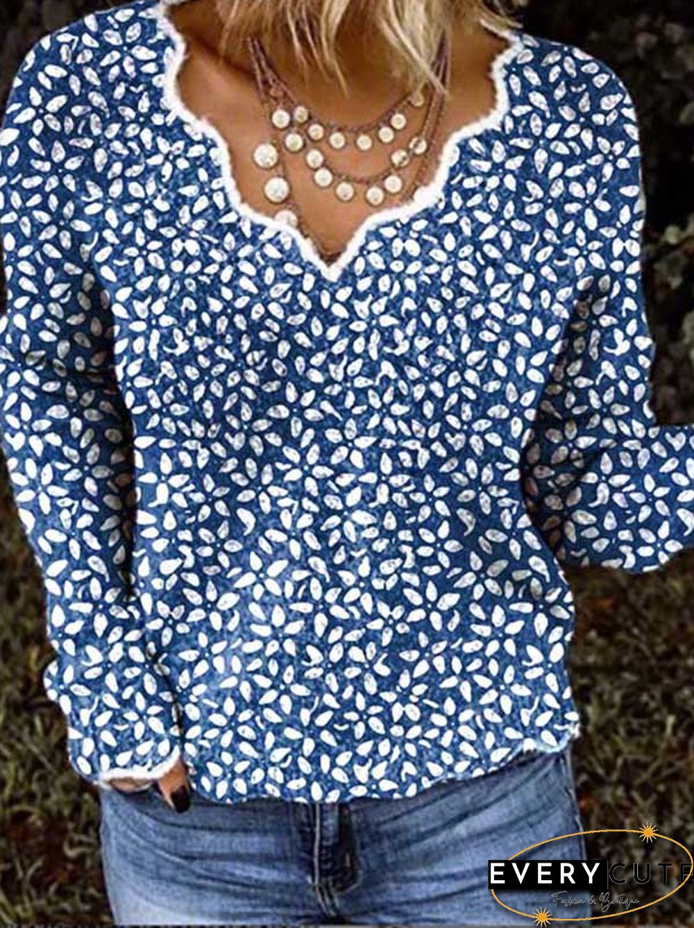 Floral V neck Casual Sweater