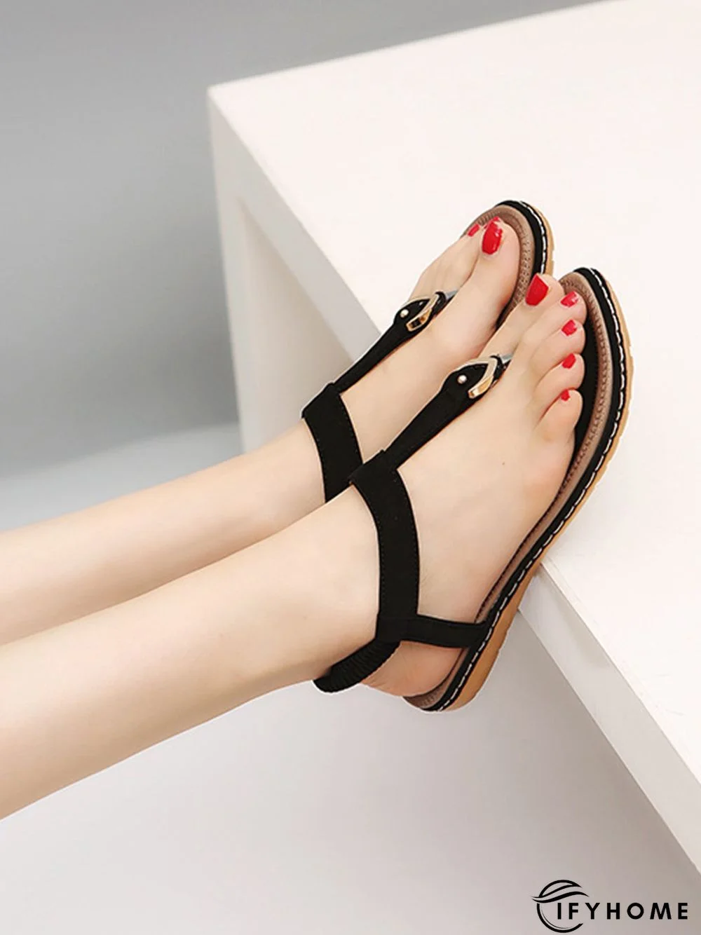 Women's Beach Metal Buckle Trim Flip-On Sandals | IFYHOME