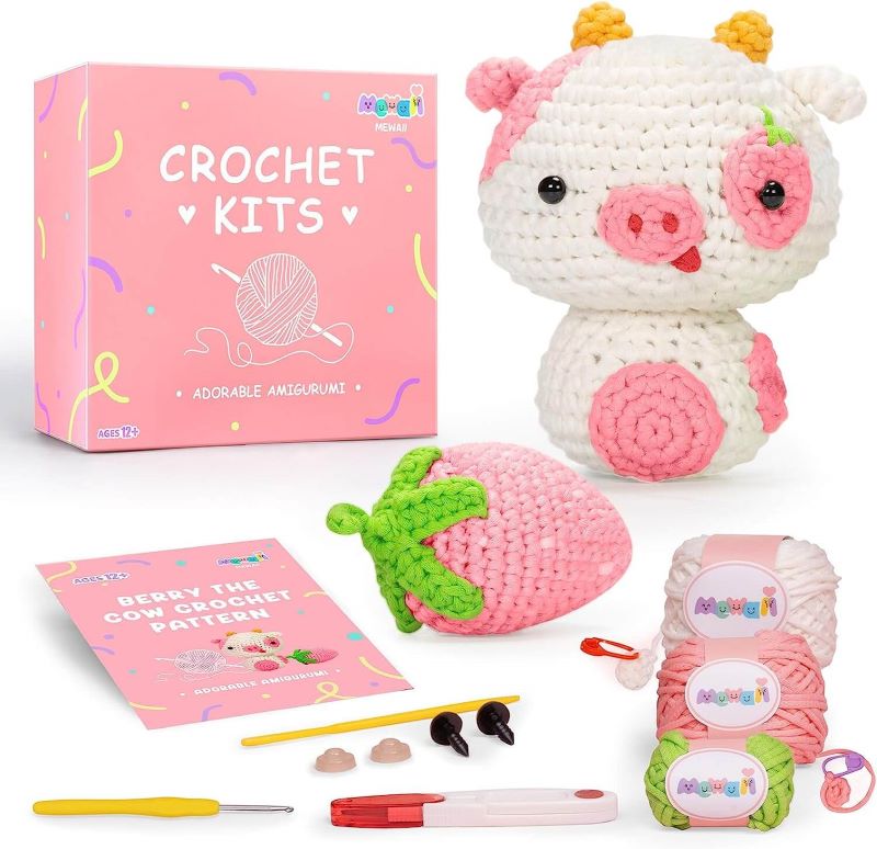 Mewaii Strawberry Cow Doll Crochet KIT - Strawberry Part