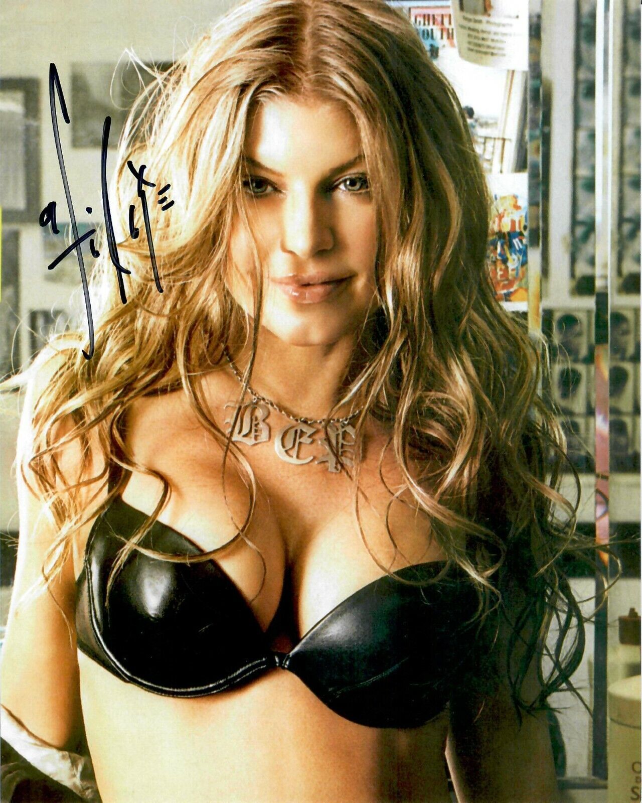 Stacy Ferguson 'Fergie' Autographed 8x10 Photo Poster painting with Certificate of Authenticity