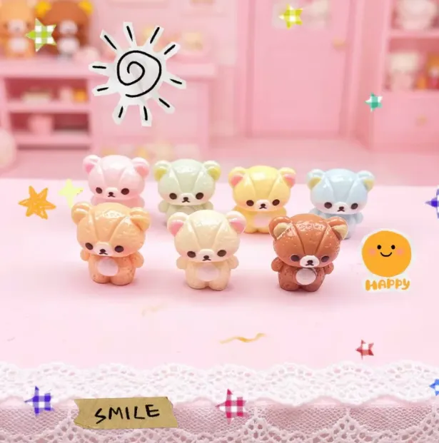 Mini bear resin charm set