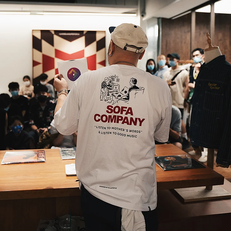 Sofa Company "Listen To Mother's Words" &Listen To Good Music T-shirt