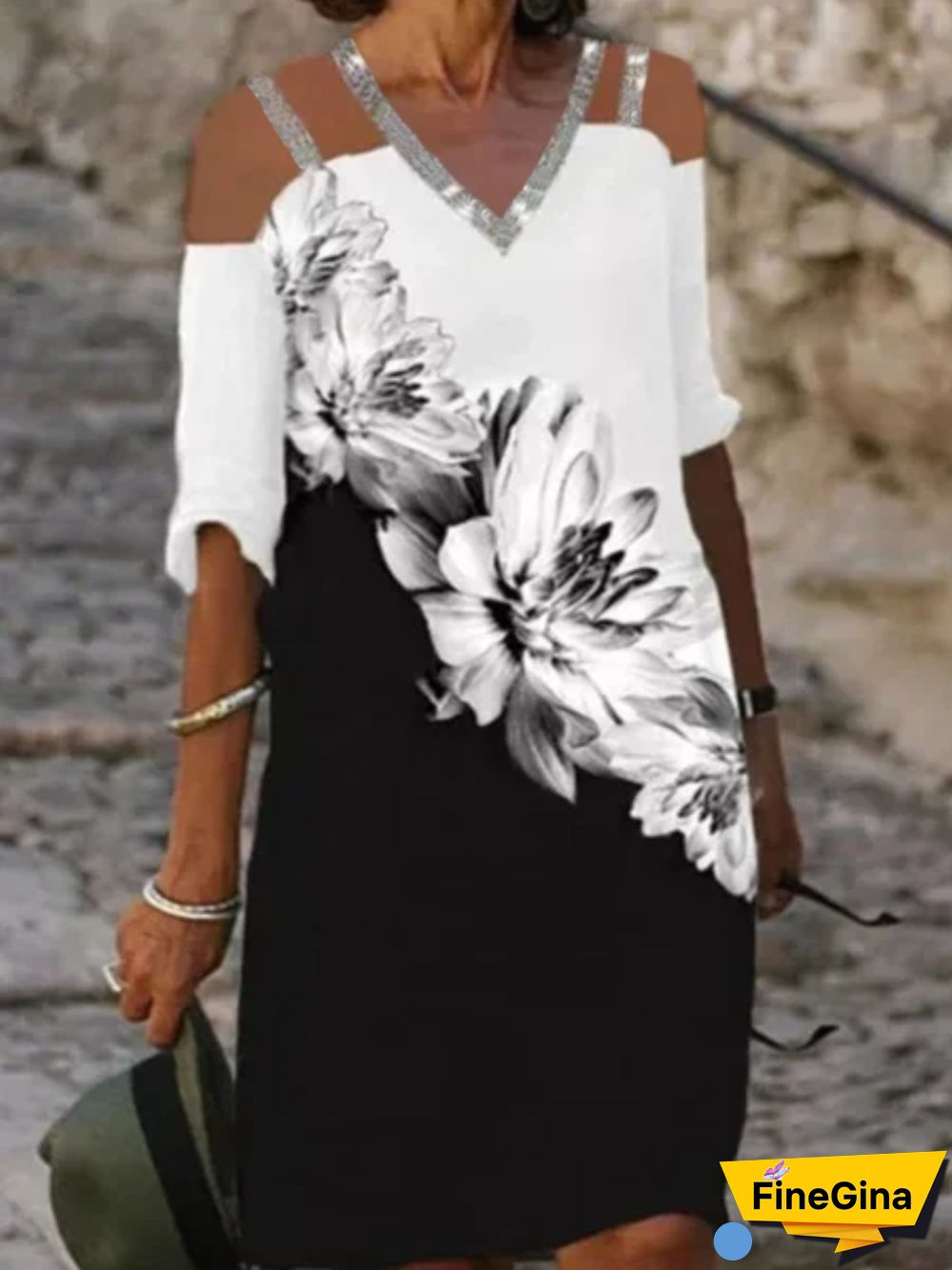Casual Half Sleeve V Neck Plus Size Printed Dress