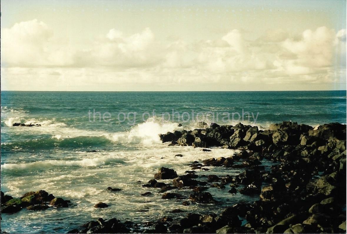 Oceanscape FOUND Photo Poster paintingGRAPH ColorOriginal VINTAGE JD 19 16 K