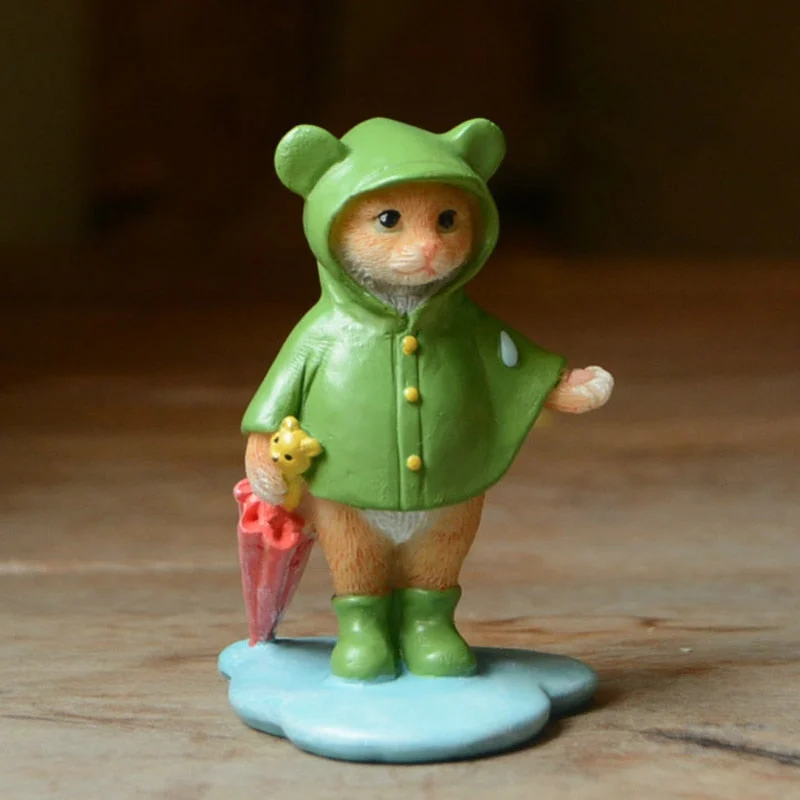 Everyday Collection Kawaii Cat Figurine  Animal Ornament Love Gift Car Decoration Miniature Fairy Garden Tabletop Decoration