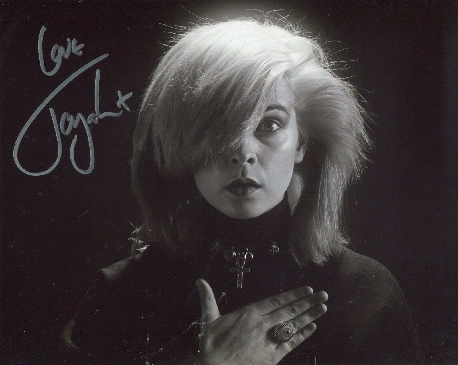 Pop & Punk star TOYAH signed 8x10 Photo Poster painting - IMAGE No15