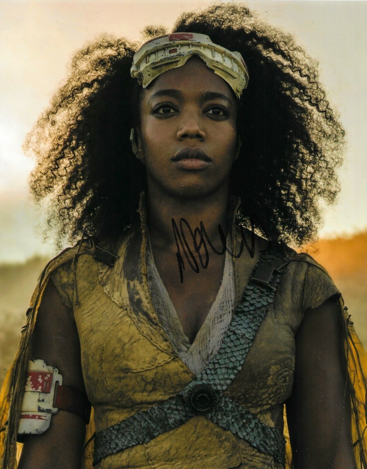 Naomi Ackie Signed Star Wars: The Rise Of Skywalker 10x8 Photo Poster painting AFTAL