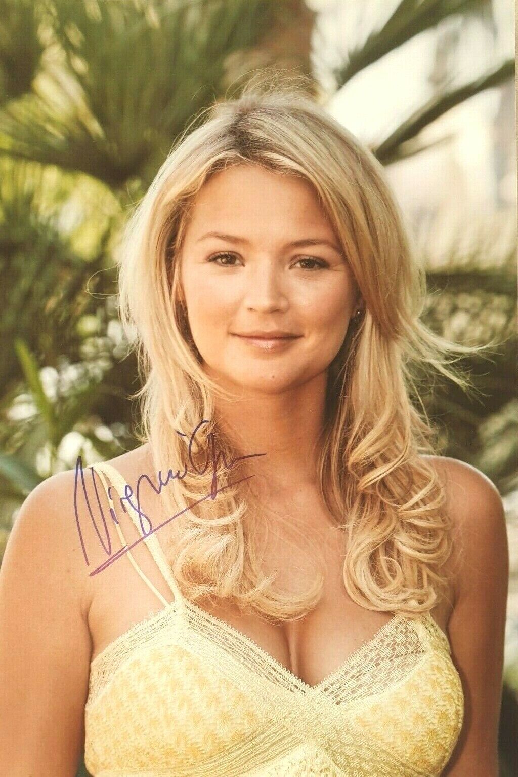 VIRGINIE EFIRA In-Person Signed Autographed Photo Poster painting RACC COA Benedetta Elle Sybil