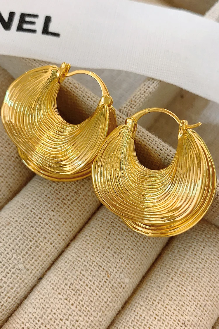 Retro Gold Irregular Stripe Earrings