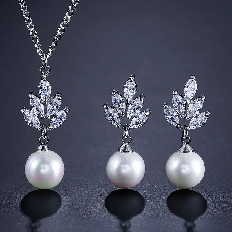 Fashion White Rhinestones Pearl Pendant Necklace Earrings Jewelry Set  Flycurvy [product_label]