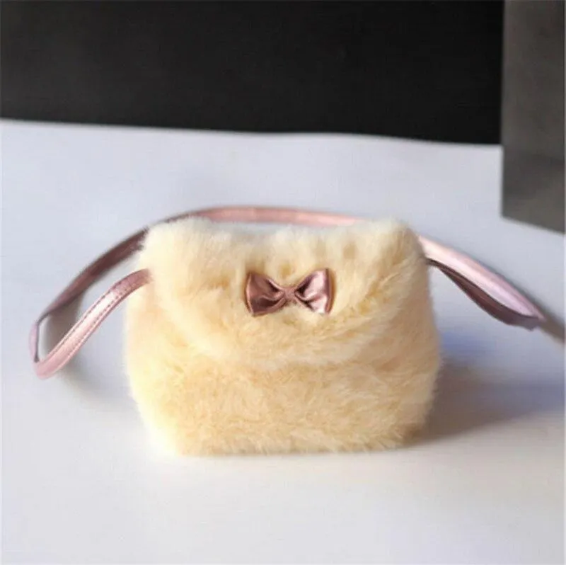 2018 Brand New Baby Girls Furry Now Bags Warmly Children Cross Body Mini Purse Bowknot Artificial Fur Bag Kids Birthday Gifts